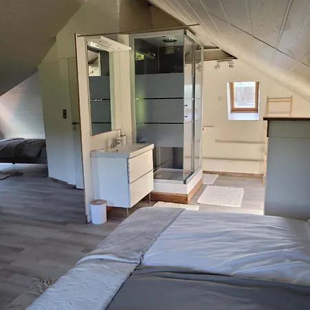 Panzió La Maison Des Roses